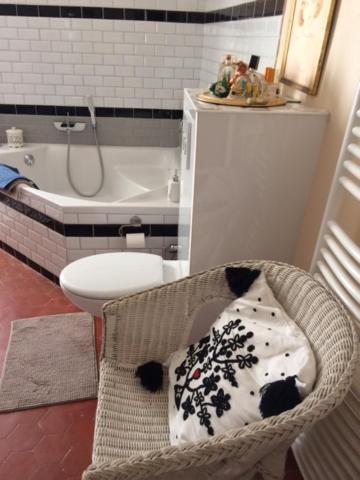 La Begude Des Alpilles Bed & Breakfast Orgon Exterior photo